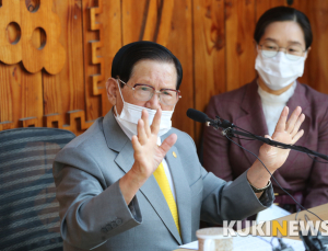 [친절한 쿡기자] 고개만 숙인 사과