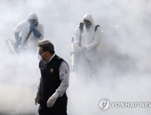 이란, 코로나19 사망자 724명…확진자 1만3938명