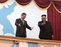 김정은 건강 이상설...靑 “정상적 활동 중” 외통위원장 “수술 맞는 것 같다”
