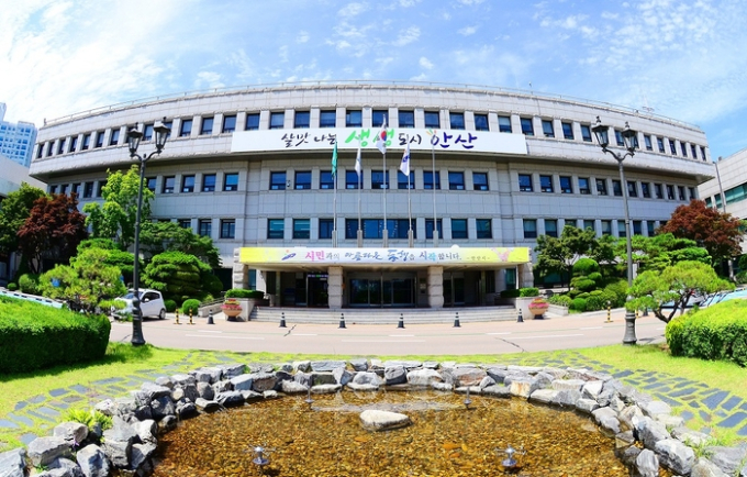 [단독] 안산도시공사 사장 직무정지 '위법' 행안부 유권해석 나와 