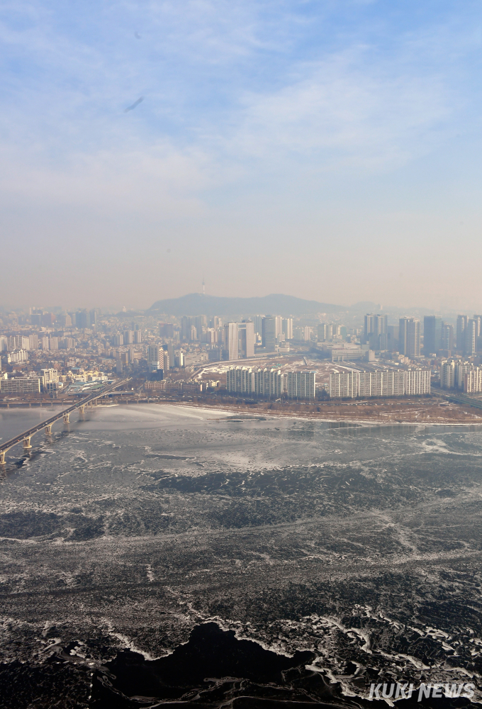 [날씨] 22일 월요일 아침 출근길 1~22도로 포근…일부 '미세먼지' 나쁨