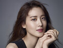 수현, YG엔터테인먼트와 전속 계약