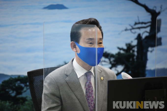 태백서 강원도시군의장협의회 개최...후쿠시마 원전 등 4개 안건 가결