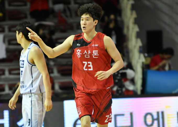 [KBL 챔프전] ‘2차전 부진’ 만회한 전성현 “팀원들에게 미안한 마음”