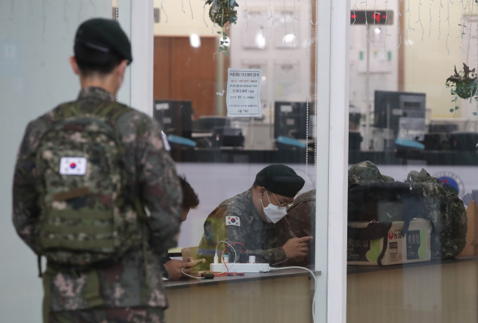 [쿠키포토] 10일부터 병사 단체 휴가... 복귀 후 사용했던 생활관 격리