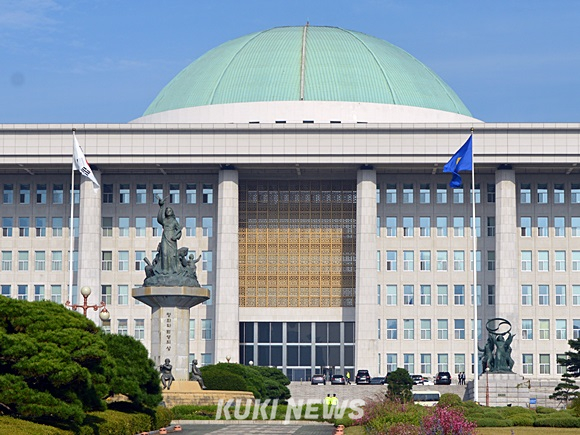 文대통령 “서로의 마음이 다르지 않습니다”