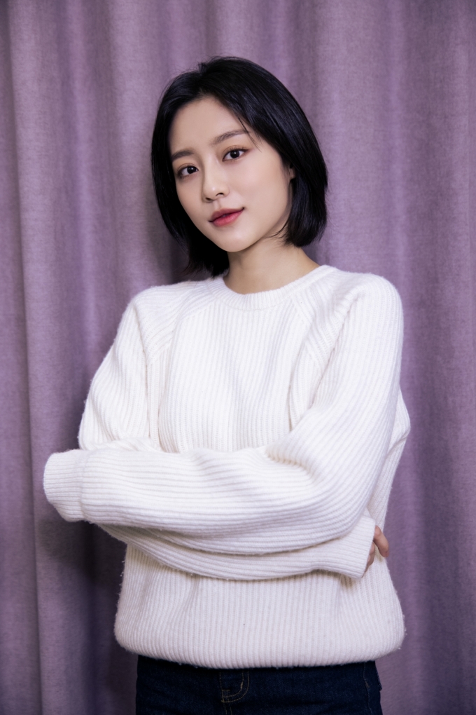 [쿠키인터뷰] 배우 강민아의 ‘푸른 봄’