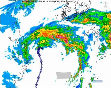 [날씨] 15일 태풍 ‘찬투’ 북상…제주·남해안 비바람
