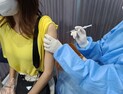  미 FDA 자문단 “화이자 백신 부스터샷 반대”