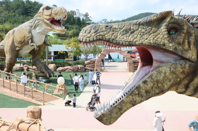 고성공룡세계엑스포 다채로운 이벤트 행사 진행