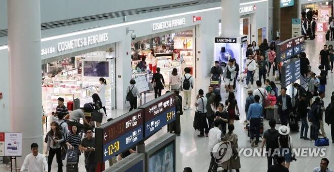 김포공항 면세점 입찰 마감 ‘D-day’...면세 빅3, 총출동할까