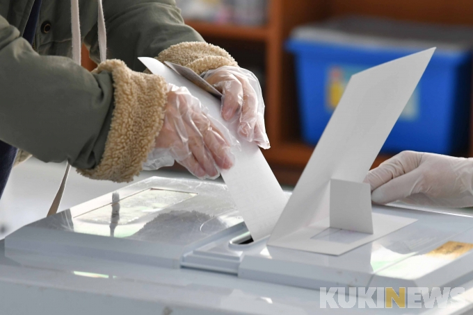 ‘학교 밖’에도 유권자가 있다 [쿠키청년기자단]