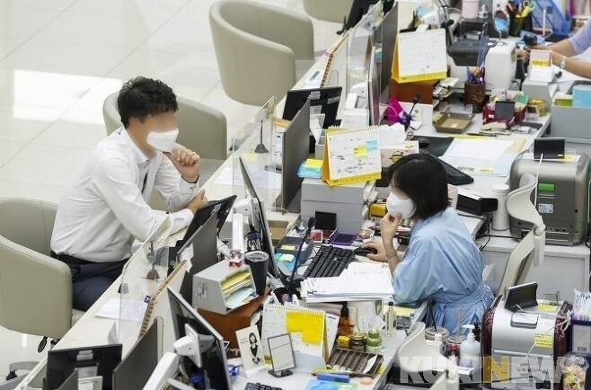 설 연휴 쉬지 못하는 은행권…3월까지 이슈 쓰나미 