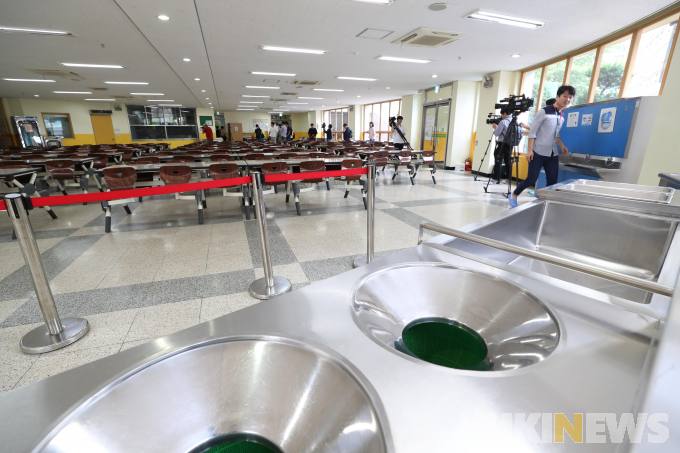 식약처장, 노인·장애인 복지시설 급식 현장 점검