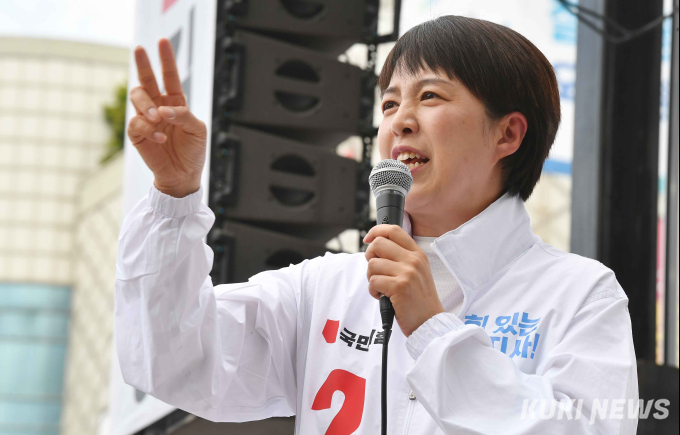  ‘윤핵관 중 최고 윤핵관’은 김은혜