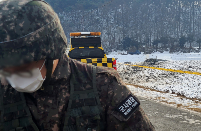 군, 100여발 사격에도 北 무인기 격추 실패