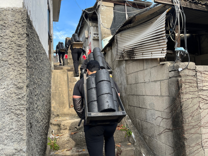 코로나 저무니 고물가…자영업자는 웁니다 [가봤더니]