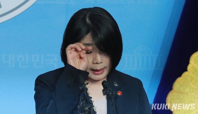 檢, 윤미향 ‘정의연 후원금 의혹’  징역 5년 구형…“죄질 무거워”