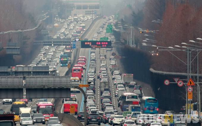 “상·하행선 모두 막혀요”…서울→부산 ‘8시간’