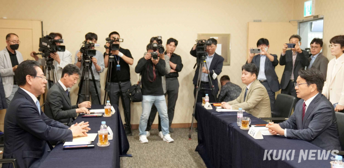 “군 공항 해법 찾자” 마주 앉은 전남-광주