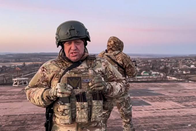 [속보] '무장반란' 프리고진 “러시아 로스토프온돈 군사기지 장악”