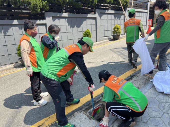 서울시민 6800명 지역사회 안전지킴이 활동...성동구 최우수 자율방재단 수상