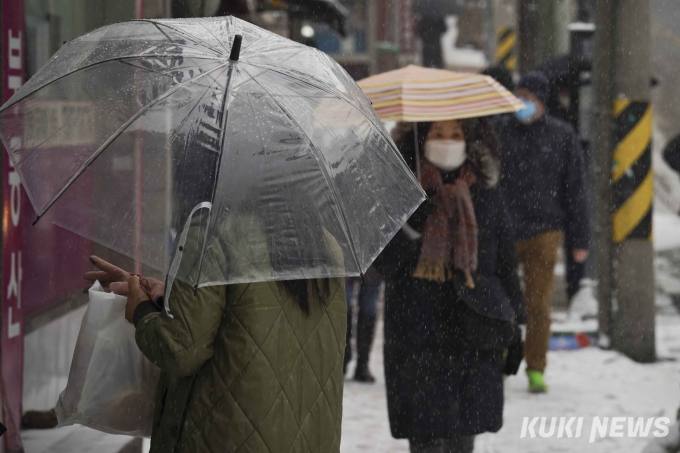 전국 겨울비 쏟아진다…강원산지엔 폭설 [날씨]