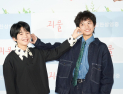 韓 찾은 ‘괴물’ 두 주역 “인기 꿈 같아”