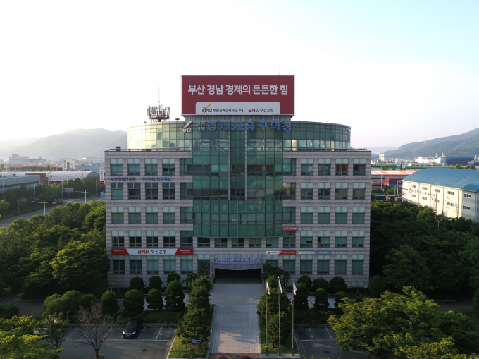 부산진해경제자유구역 성장세 지속…입주사업체수·매출액·수출액 증가