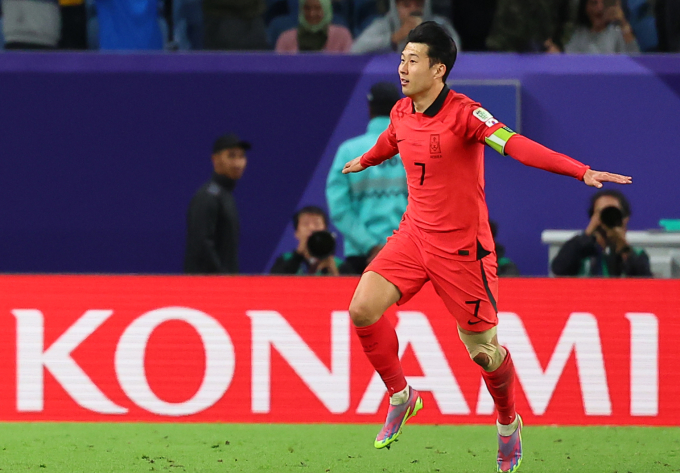 한국, 호주 2-1로 꺾고 4강 진출 [아시안컵]