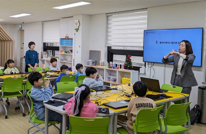 ‘출산율 전국 꼴찌’ 서울은 ‘디지털’에 왜 꽂혔을까