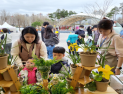 “재활용품 가져오면 봄꽃 드려요” 서울시 ‘지구의 날’ 캠페인