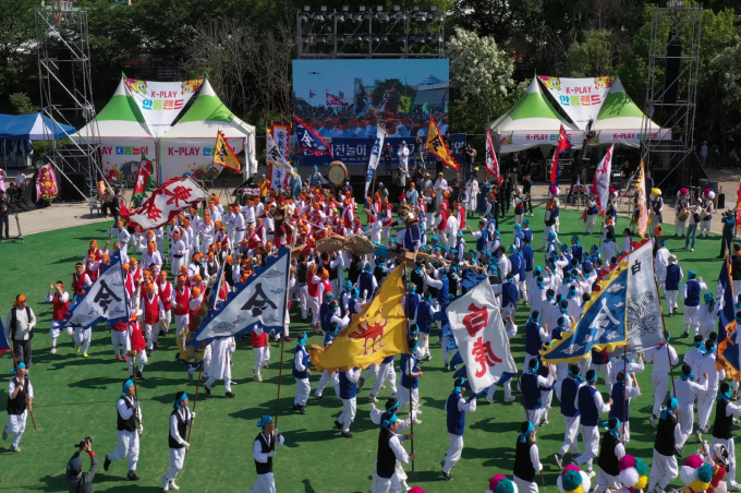 ‘차전장군노국공주축제’ 폐막…51년 명성 재확인 외 [안동소식]