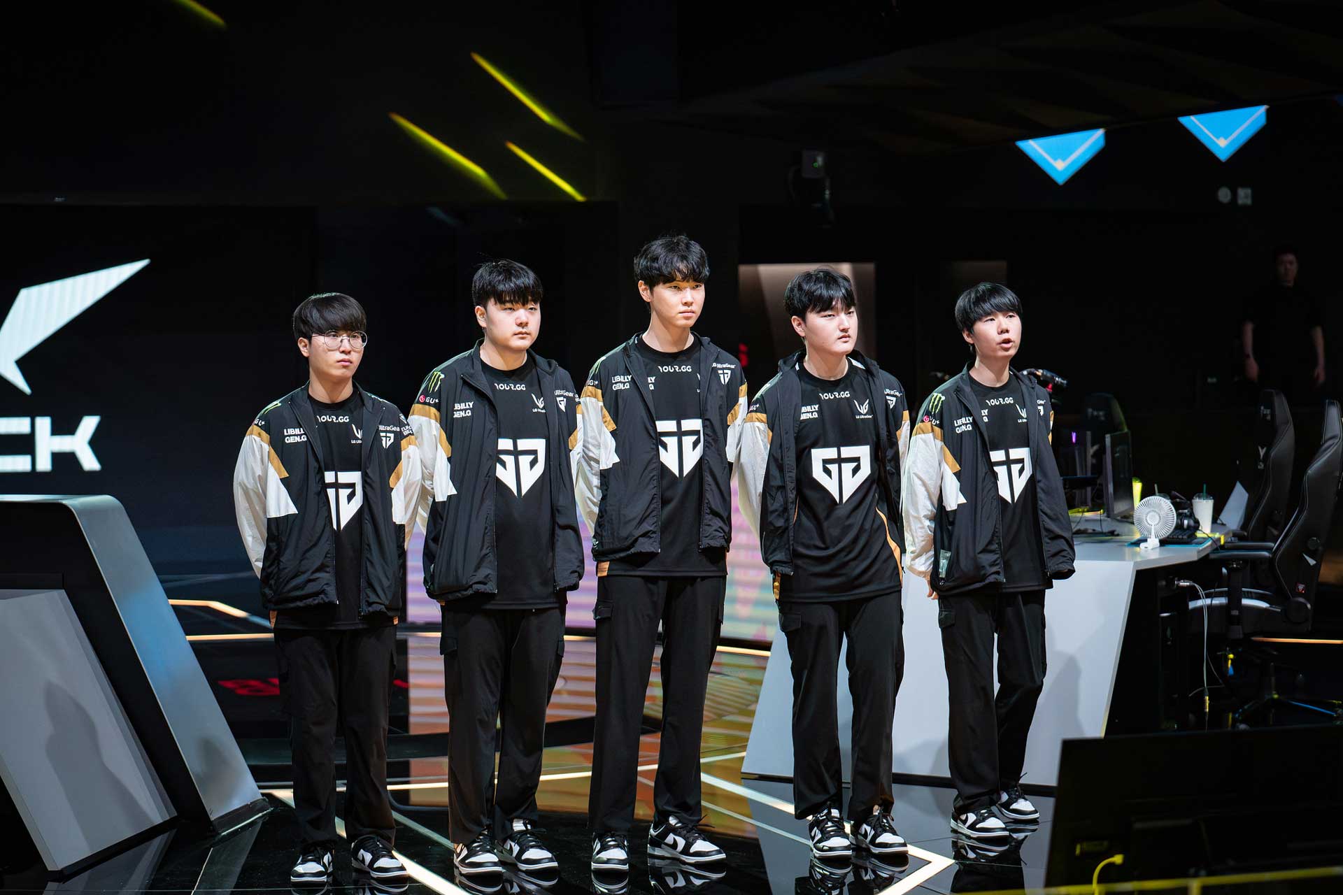 ‘1황’ 젠지, 가장 먼저 롤드컵 진출 확정 [LCK]
