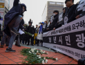 춤추고 박수치며 추모하는 ‘국민의힘 장례식’ [쿠키포토]
