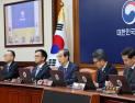 한덕수 탄핵 가결 후 첫 국무회의서 “여야 정치권과 적극 협력할 것”