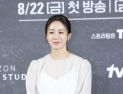 “남편이 무조건 하라고”…‘버터플라이’ 김태희, 비 응원 업고 할리우드 진출 [쿠키 현장]