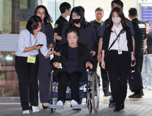 한학자 통일교 총재 구속심사 종료…이르면 늦은 밤 결과