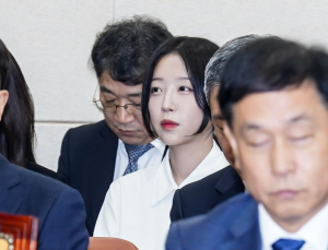 ‘1200만 구독’ 쯔양‚ 국감 참고인 출석…사이버 렉카 방지 논의 [쿠키포토]