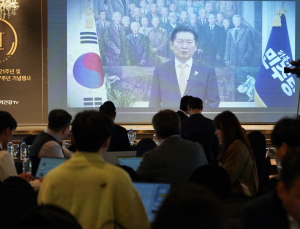 정청래 “디지털 저널리즘 새 지평…시대 변화 선도” [쿠키뉴스 창간 21주년]