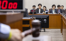 지역의사제·비대면진료 법안 8부 능선 넘어…공공의대법 계속 심사