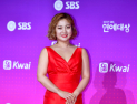 박나래, 갑질 의혹 “확인 중”…전 매니저 가압류 신청·손배소송 예고