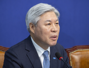 혁신당, 민주 ‘필버 제한법’에 공개 반대 목소리 “필버 정신만 훼손”