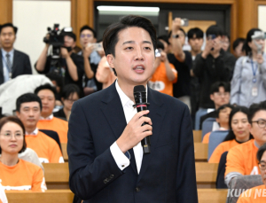 ‘尹부부 공천개입’ 이준석, 특검 출석 요구에 ‘불출석’ 시사