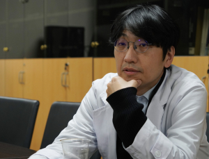 AI 의사 오류 피하려면…“슬기로운 질문법 익혀야”