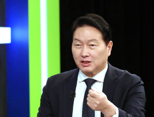 최태원 회장 “韓경제, 성장 멈추면 다시 출발 어려워…정책 변화 필요”