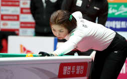 ‘당구 여제’ 김가영이 끝냈다…하나카드, 웰컴 꺾고 파이널 진출 [PBA]