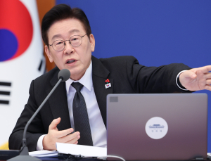 李대통령 “부동산 쏠림 바로잡아야…비정상적 자원 배분 정상화”
