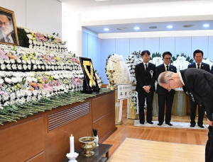전국 합동분향소에도 조문 행렬…故 이해찬 전 총리 장례 이틀째 추모 이어져