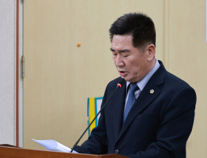 김성일 전남도의원, 고교학점제 안착 조례로 지원